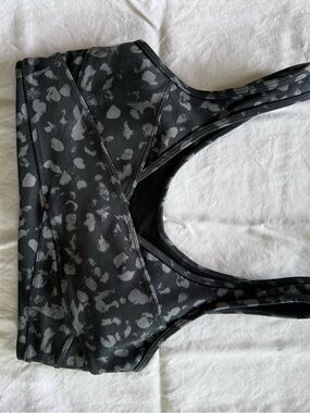 Varley Black & Gray Printed Sports Bra